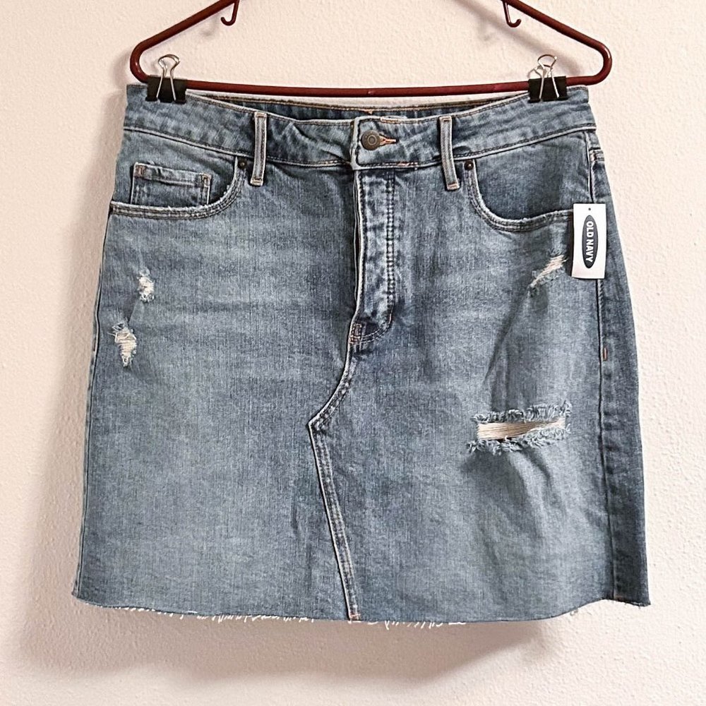 NWT Old Navy High-Waisted Button-Fly Ripped Cut-Off Jean Skirt